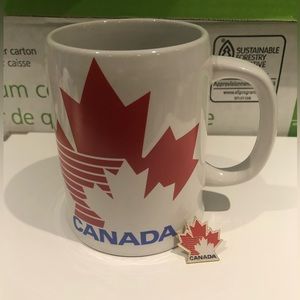 Canada Hockey Maple Leaf 1988 Calgary Olympic Mug/Stein + Pin